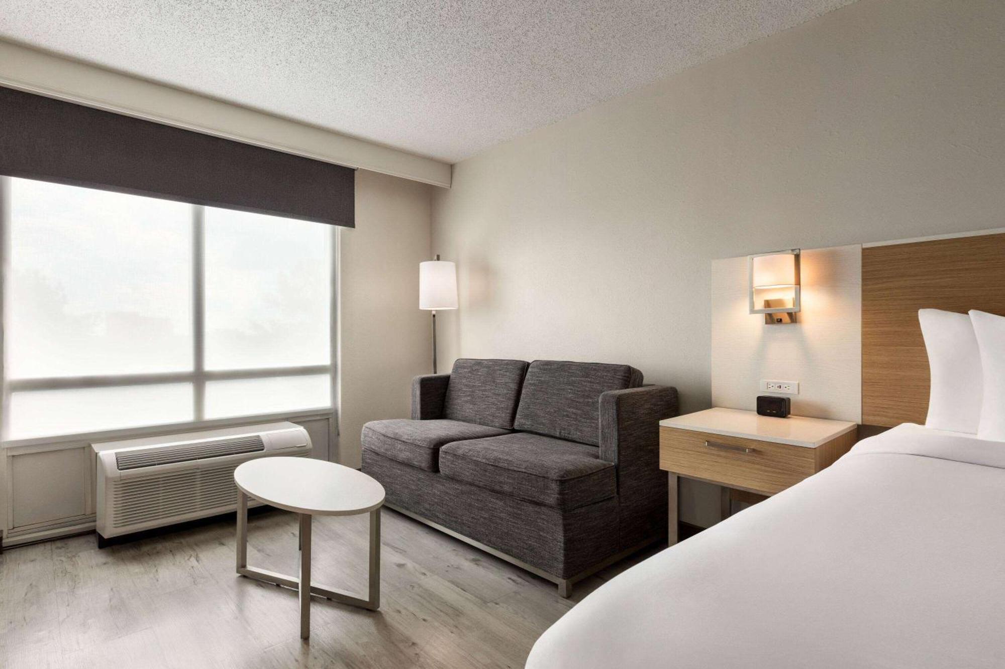 Hotel Wyndham Garden 3*